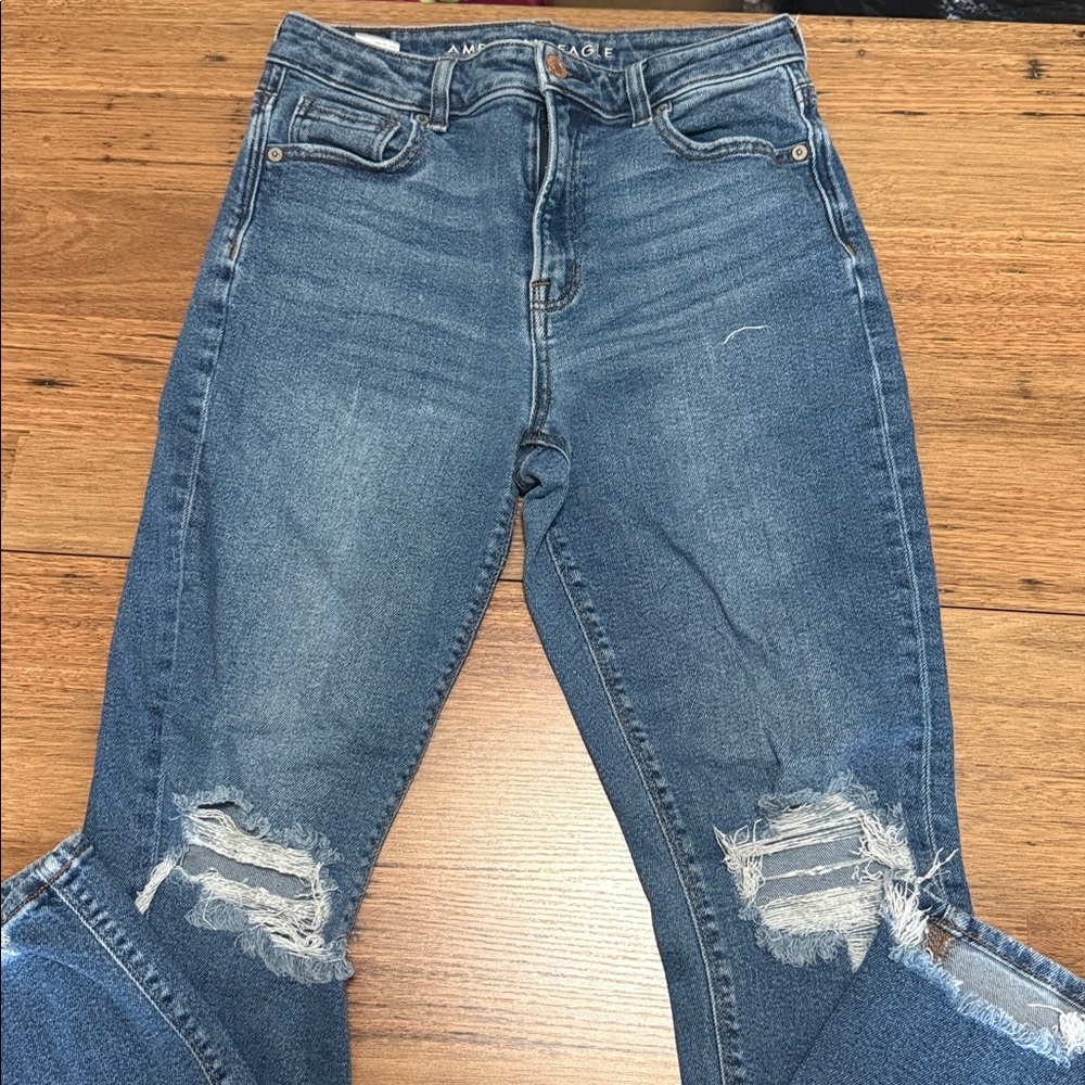 American Eagle Outfitters Blue Distressed Ankle Jeans